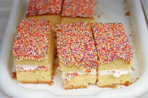 Martin Parr - British Food, Cake